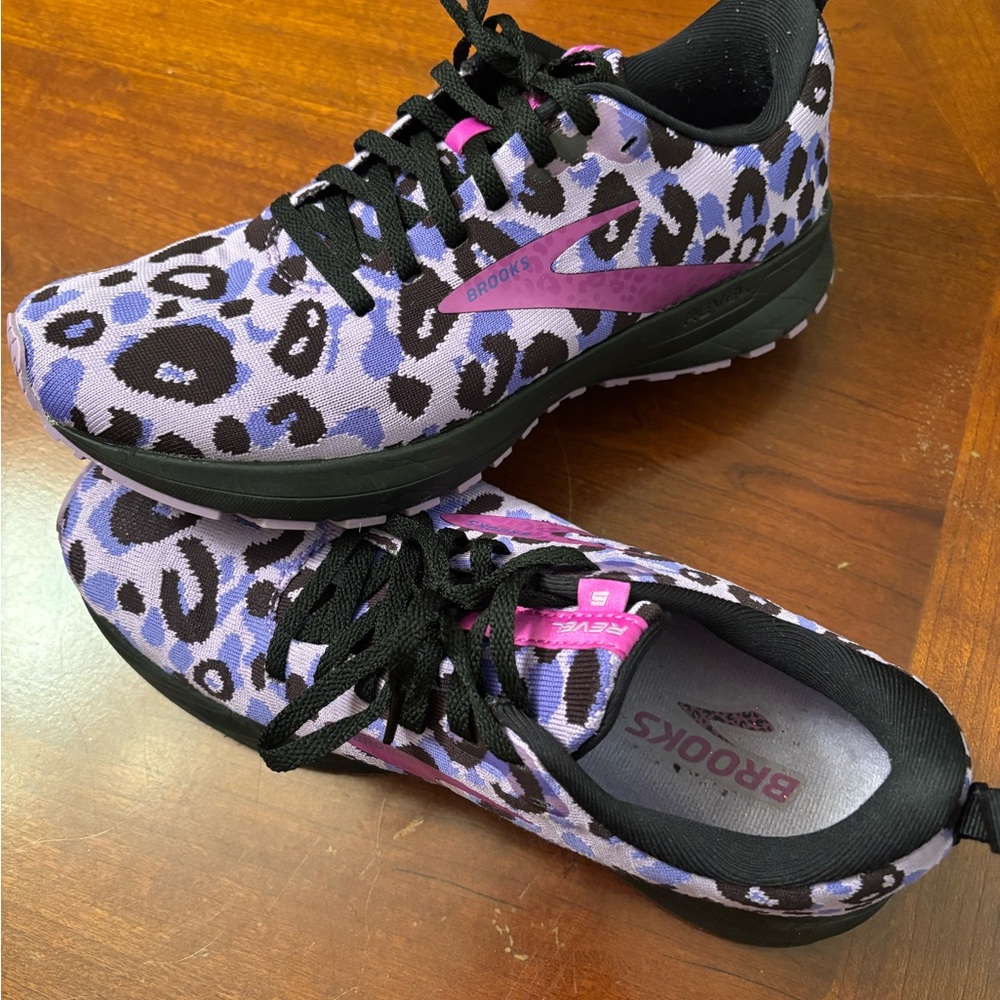Brooks Revel 5